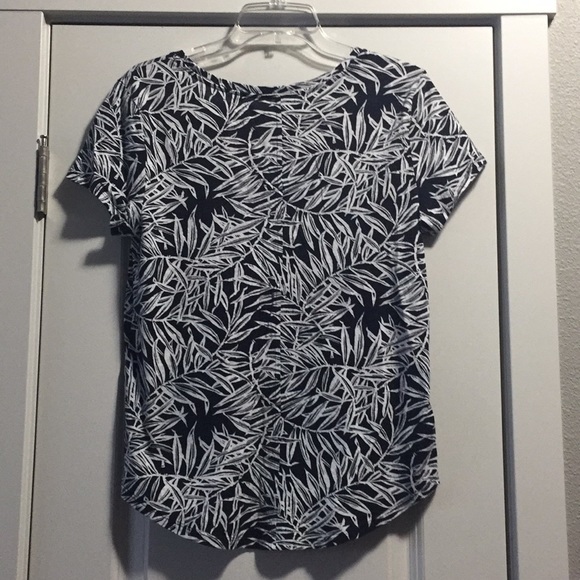 Loft brand vintage soft tee size small. Palm trees - Picture 3 of 3